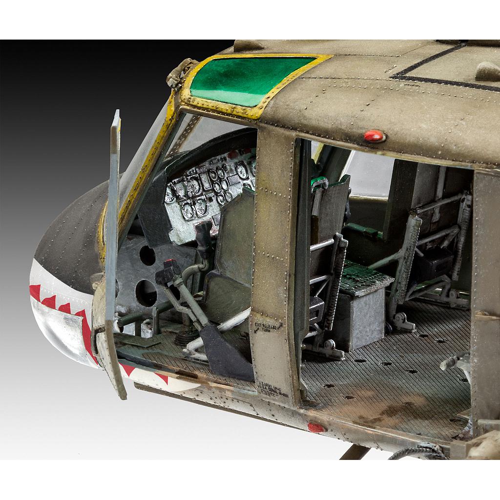 Revell Bell UH-1C 1:35