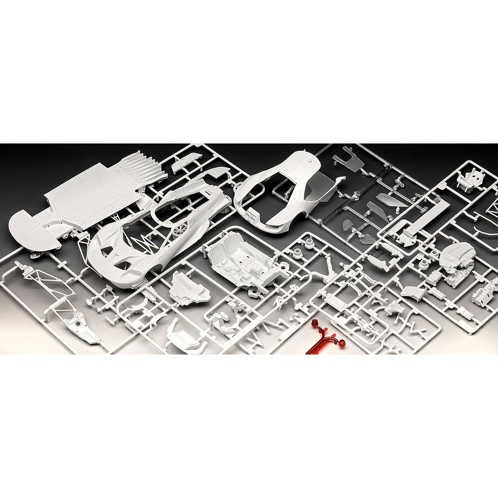 Revell Ford GT Le Mans 2017 1:24