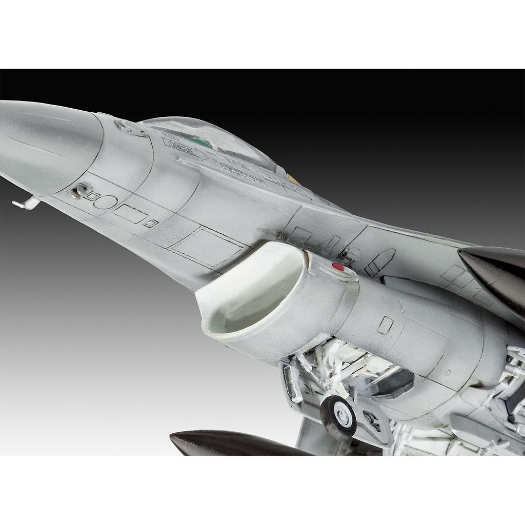 revell_f-16_mlu&quot;100th_anniversary&quot;_1:72_03905R-3.jpg