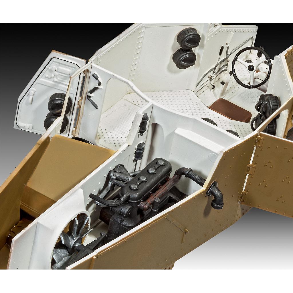 Revell Armoured Scout Vehicle P 204 (f) 1:35