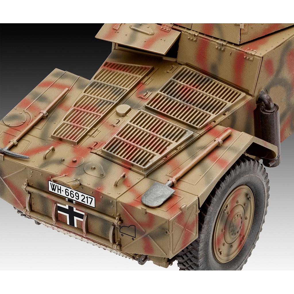Revell Armoured Scout Vehicle P 204 (f) 1:35