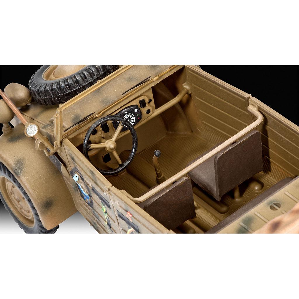 Revell German Staff Car Type 82 KUEBELWAGEN 1:35