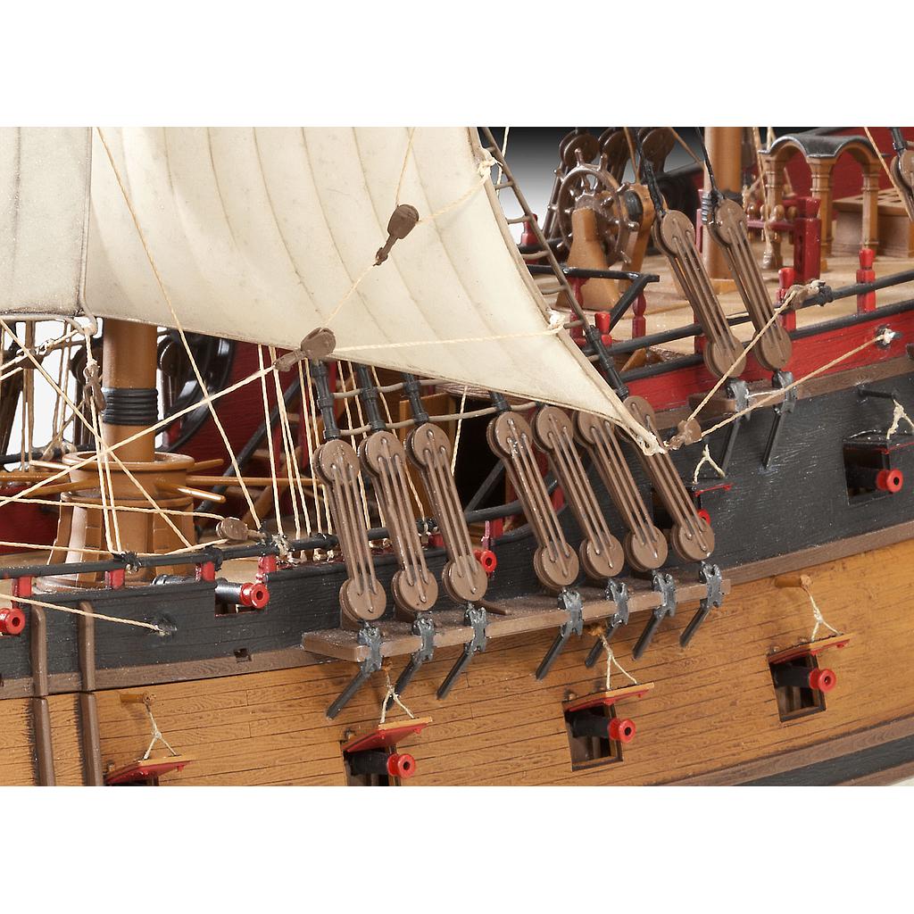 Revell Pirate Ship 1:72
