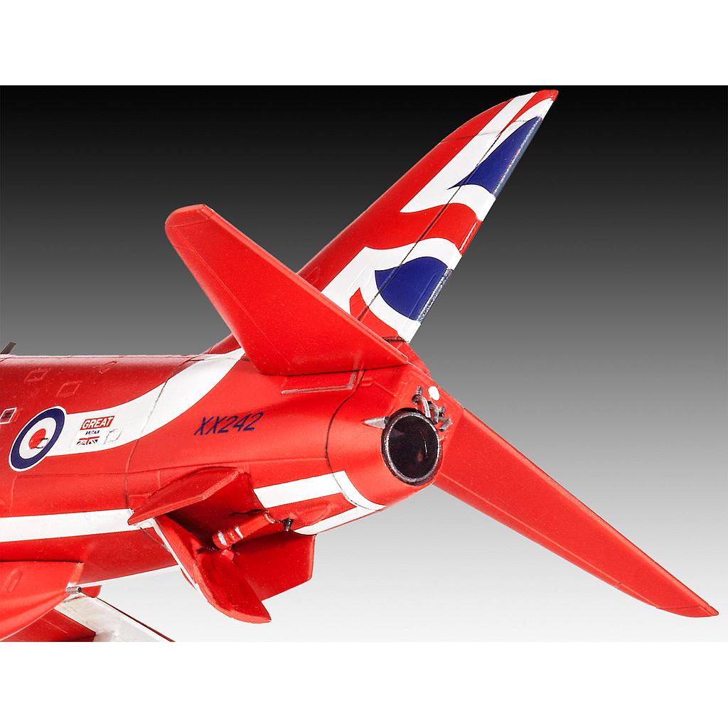 revell_bae_hawk_t.1_red_arrows_1:72_04921R-4.jpg