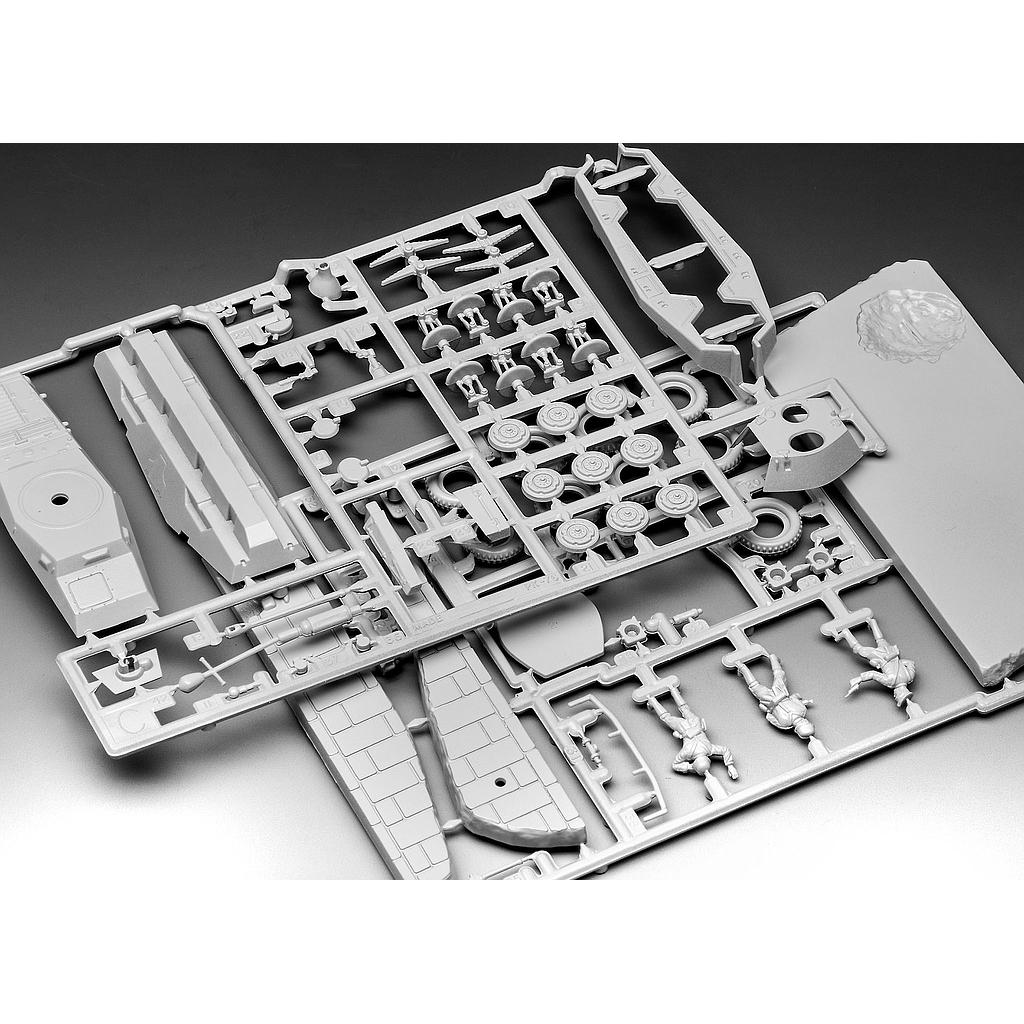 Revell Sd.Kfz. 234/2 Puma 1:76