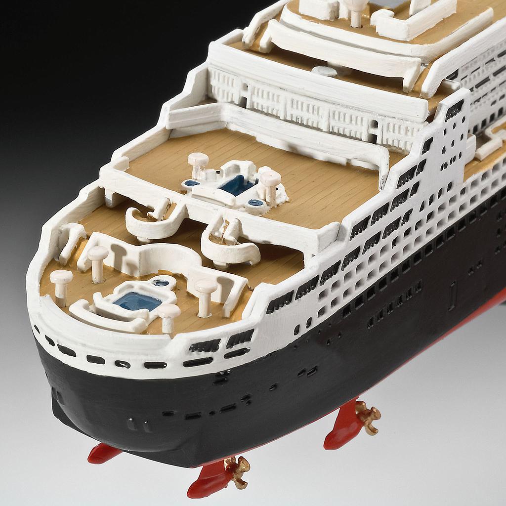 OceanLiner QUEEN MARY 2 Scale: 1:1200
