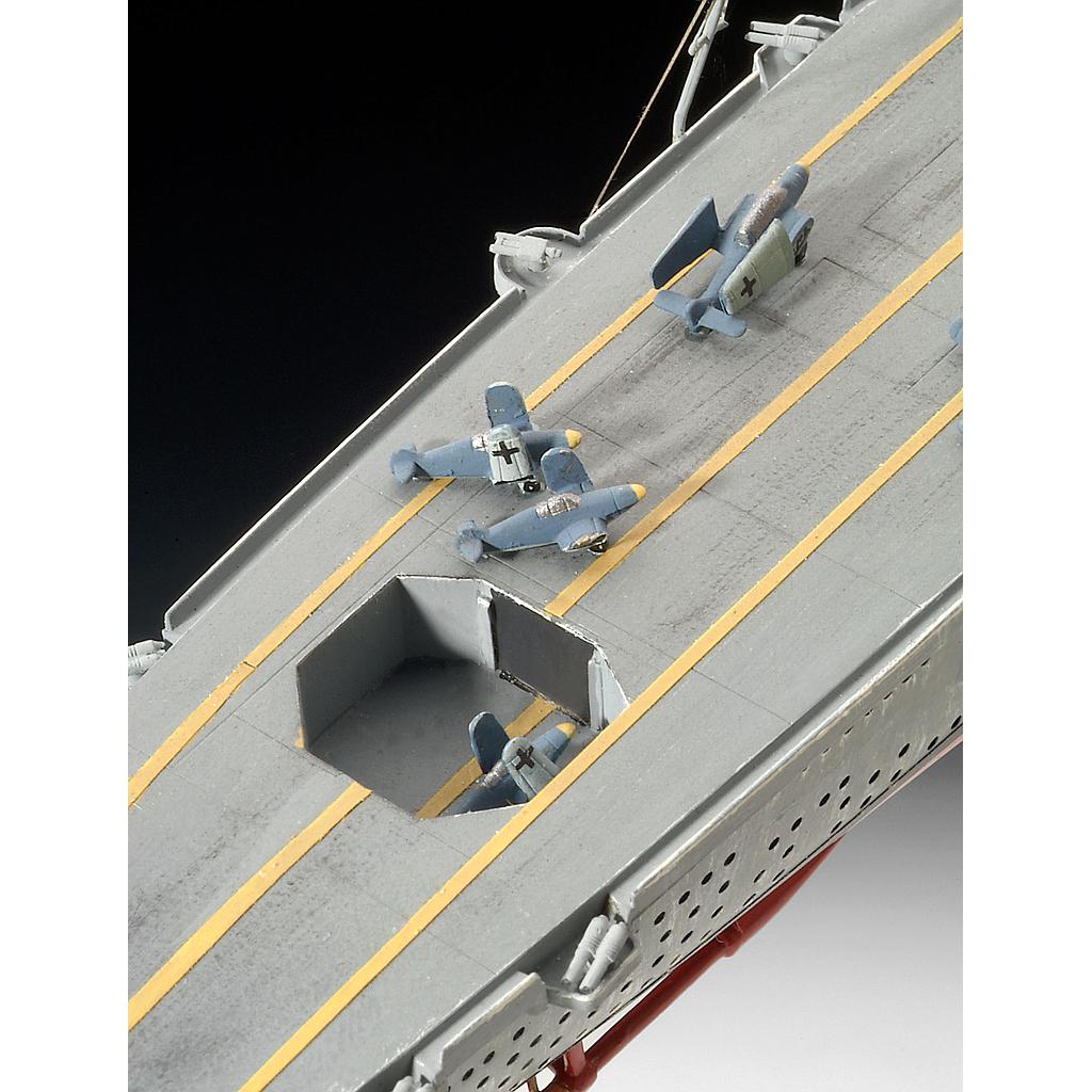 Revell German Aircraft Carrier GRAF ZEPPELIN Scale: 1:720