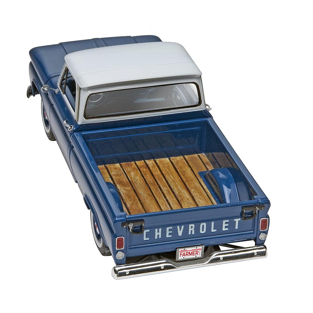 Revell 1966 Chevy Fleetside Pickup  1:25 