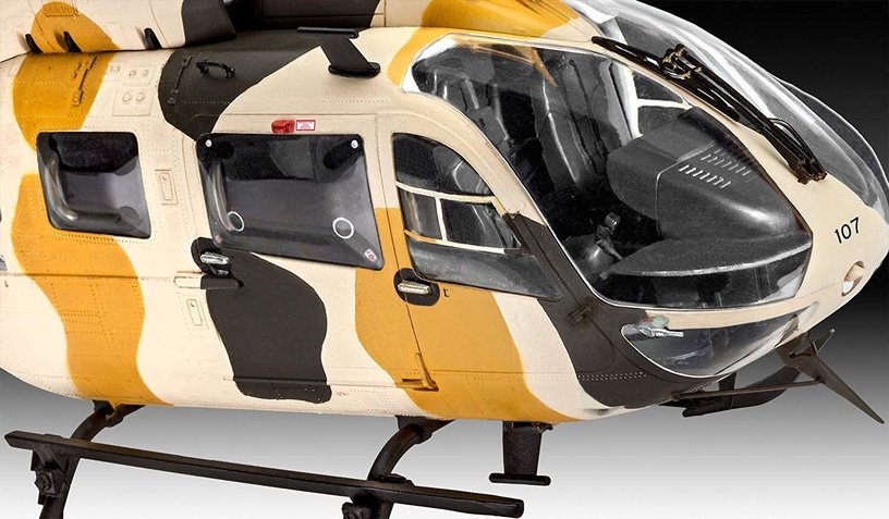 Revell UH-72A LAKOTA (personnel and material transport) 1:32