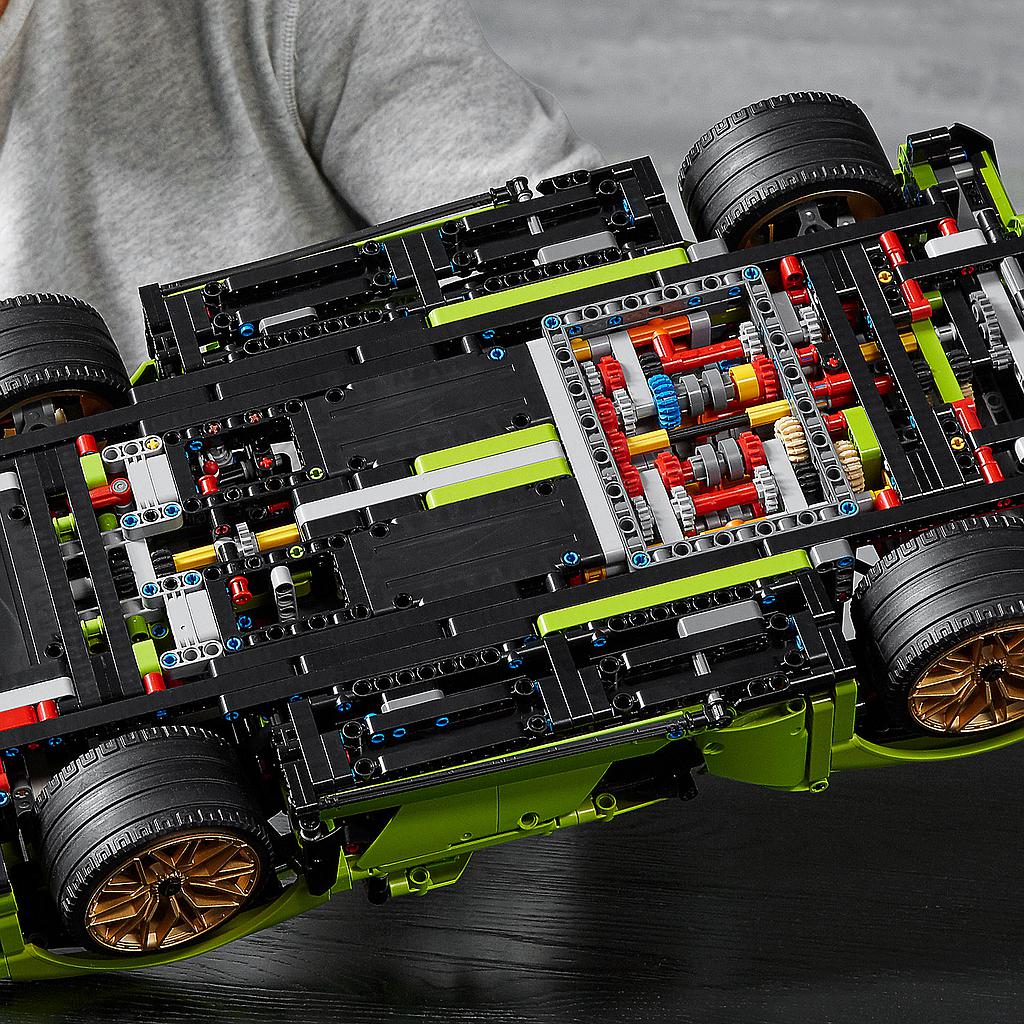 LEGO Technic Lamborghini Sian FKP 37