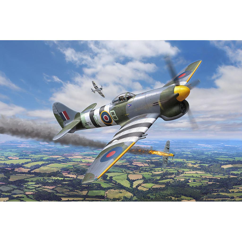 Revell liimitav mudel Hawker Tempest 1:32 