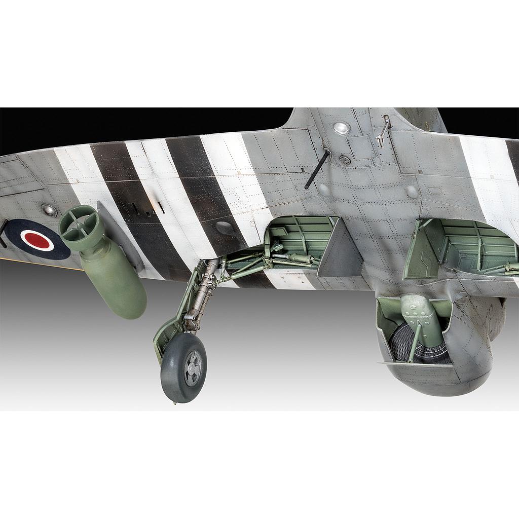 Revell liimitav mudel Hawker Tempest 1:32 