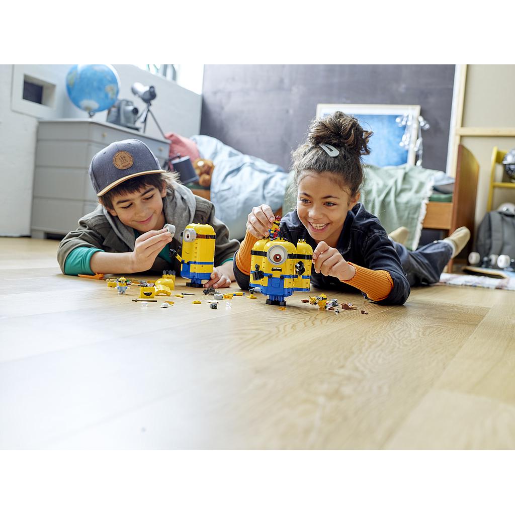 LEGO Minions Klotsidest ehitatud Käsilased ja nende koobas 75551