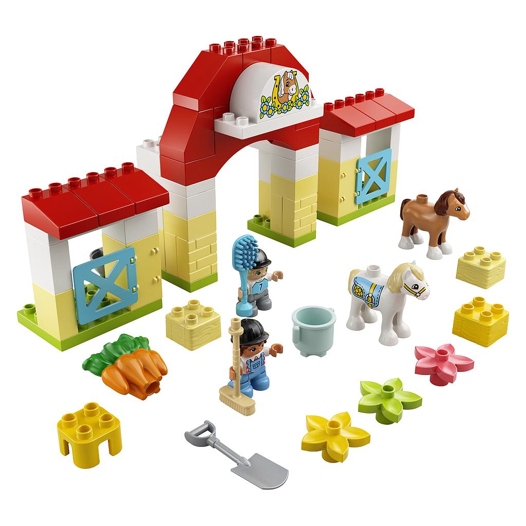 LEGO DUPLO Hobusetall ja ponikodu