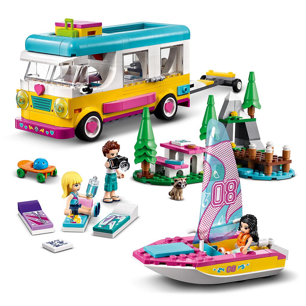 LEGO Friends Autosuvila metsamatkaks ja purjepaat