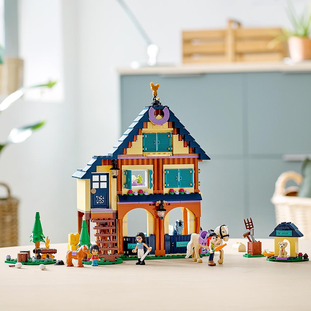 LEGO Friends Metsa ratsakeskus