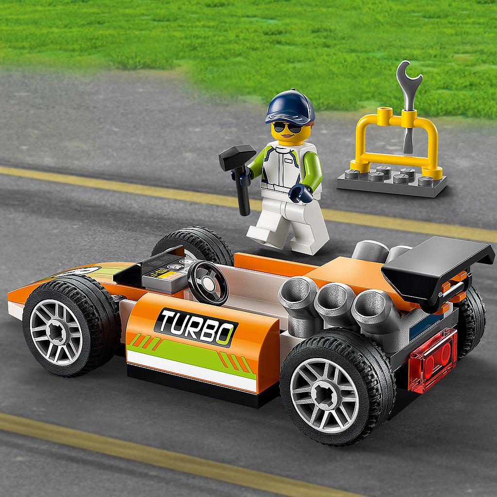 LEGO City Võidusõiduauto