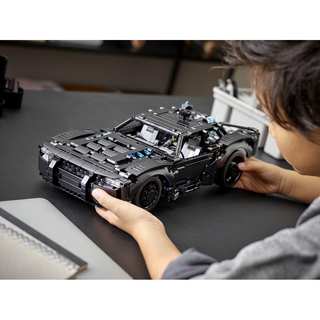 LEGO Technic The Batman-Batmobile