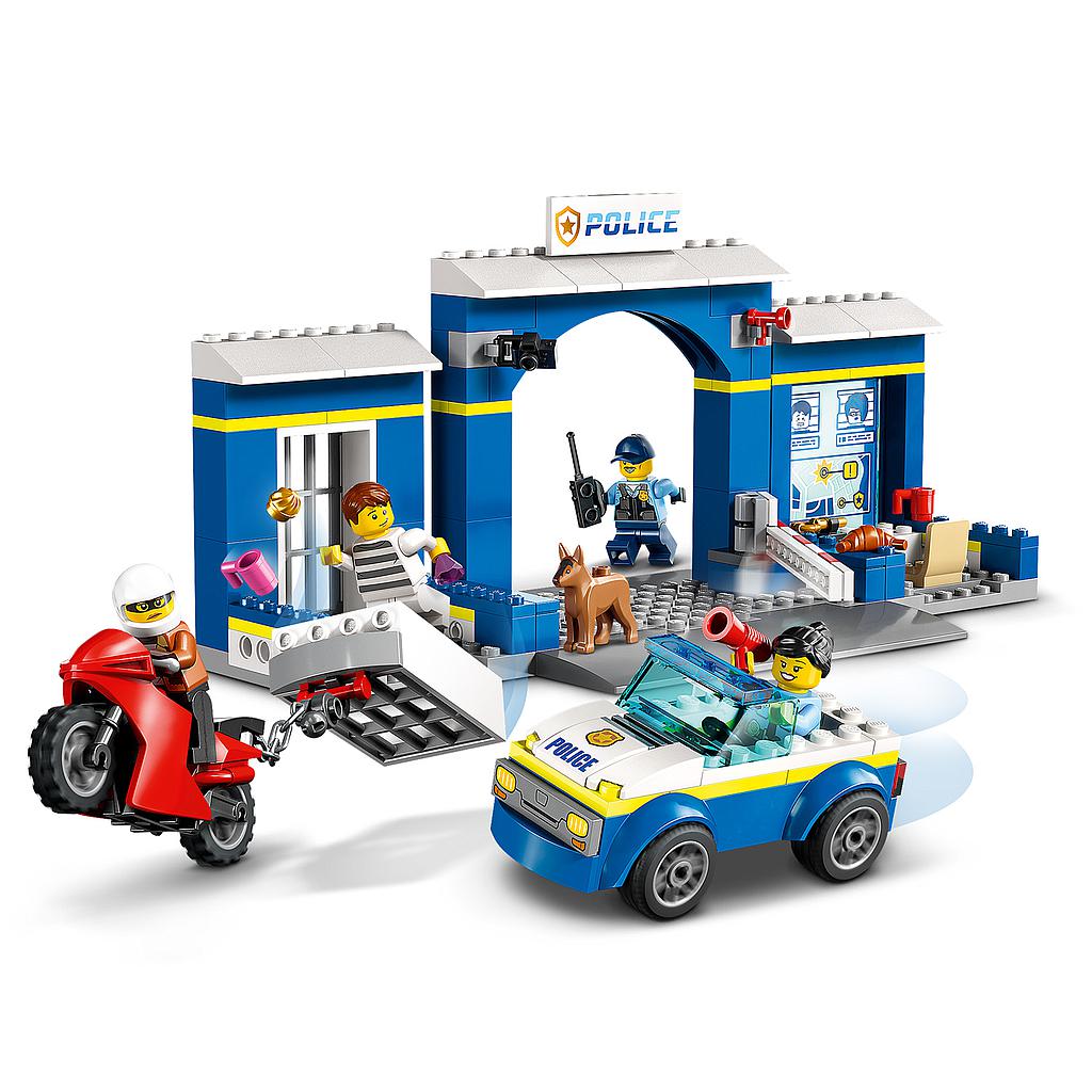 LEGO City Politseijaoskonnas tagaajamine