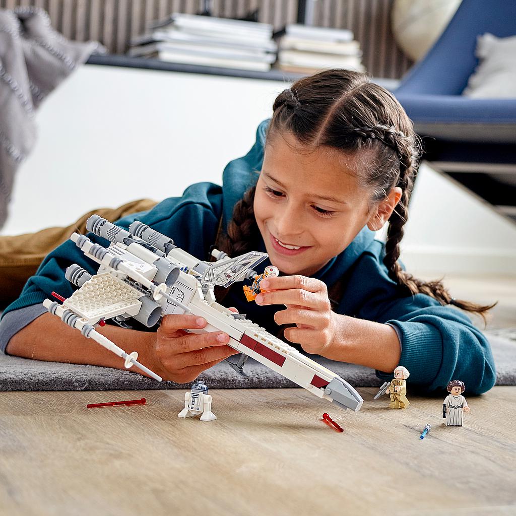 Lego Star Wars Luke Skywalkeri X-Wing Fighter