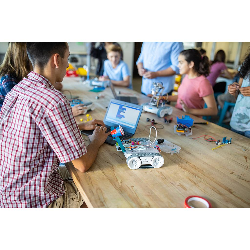 littlebits_komplekt_sphero_rvr+_robotile_680-0535_2