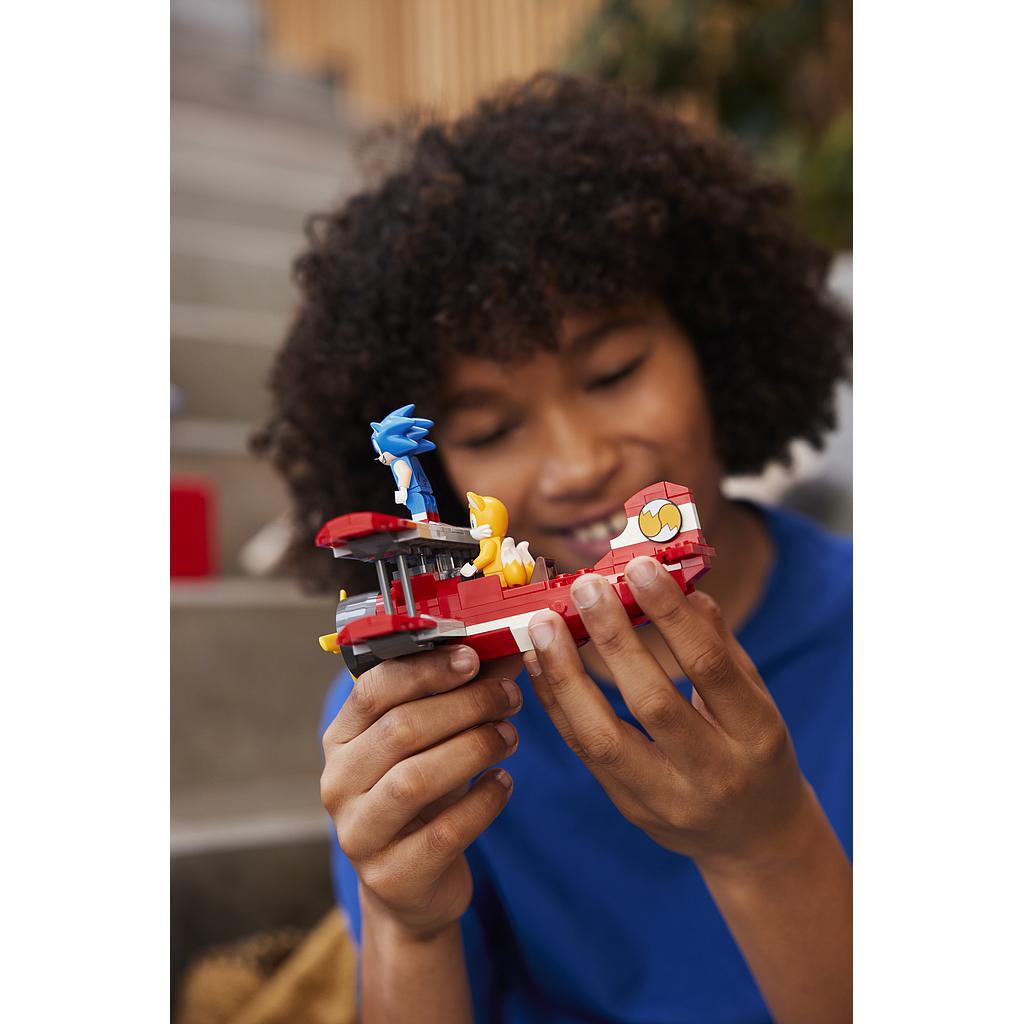 LEGO Sonic the Hedgehog Tailsi töökoda ja Tornaado lennuk