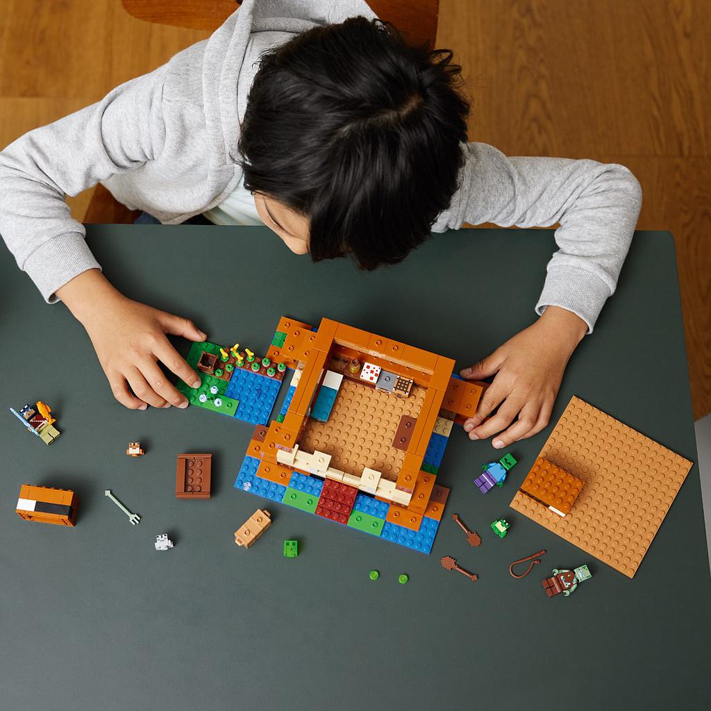 LEGO Minecraft Konnamaja