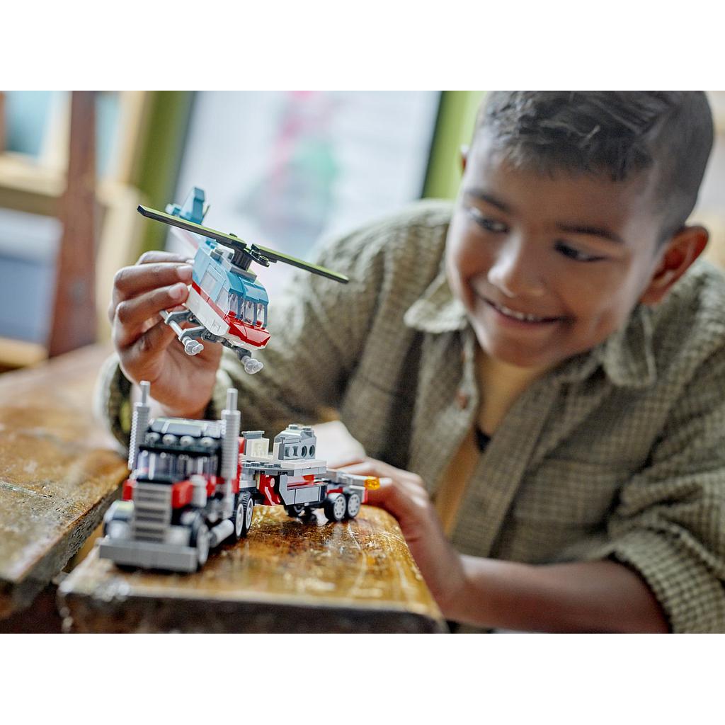 lego_creator_treilerauto_koos_helikopteriga_31146L_2