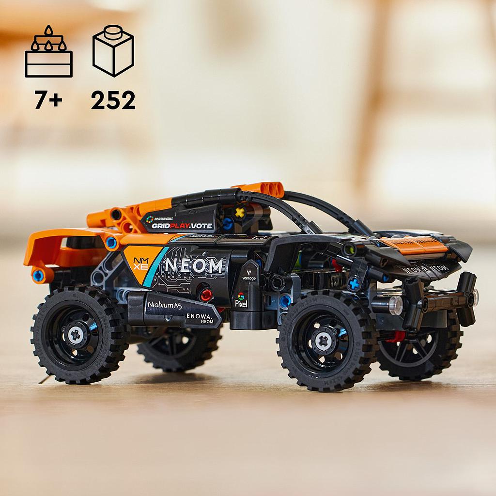 lego_technic_neom_mclaren_extreme_e_race_car_42166L_3