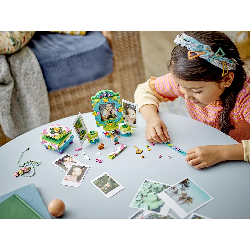 lego_disney_mirabeli_fotoraam_ja_ehtekarp_43239L_4
