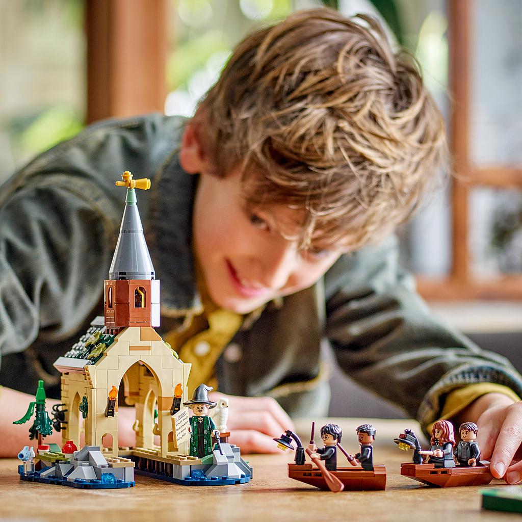 LEGO Harry Potter Sigatüüka lossi paadimaja