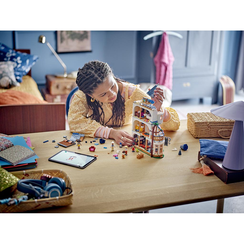 lego_friends_lossimajutus_42638L_6