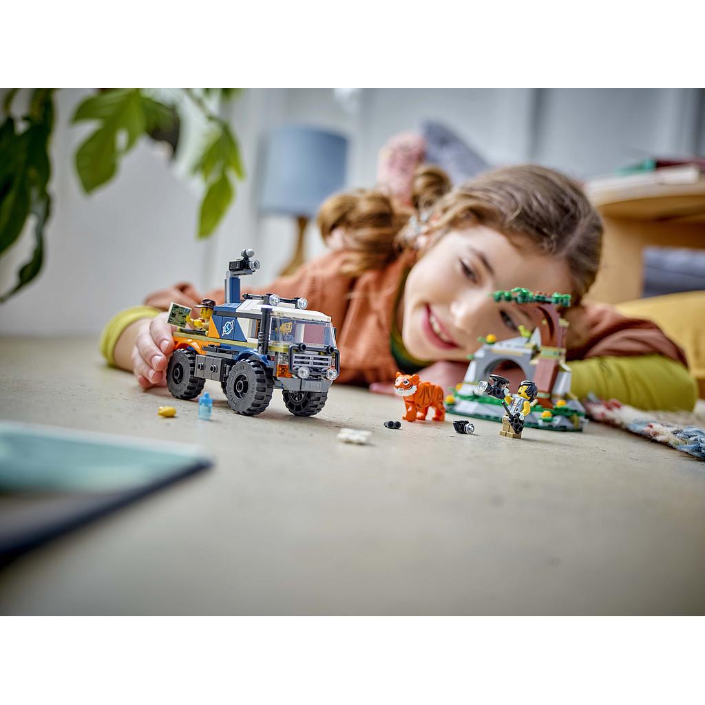 lego_city_džungliuurija_maastur_60426L_4