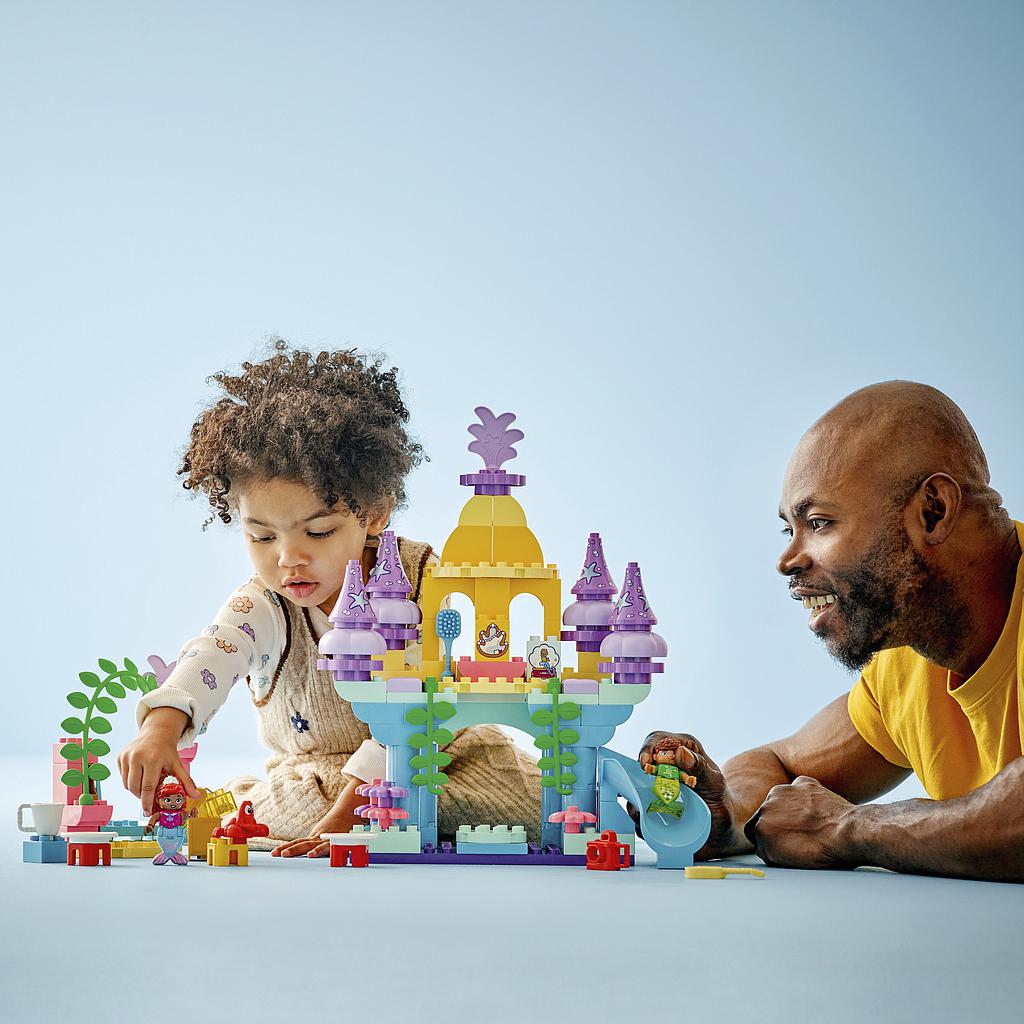 lego_duplo_arieli_maagiline_veealune_palee_10435L_3