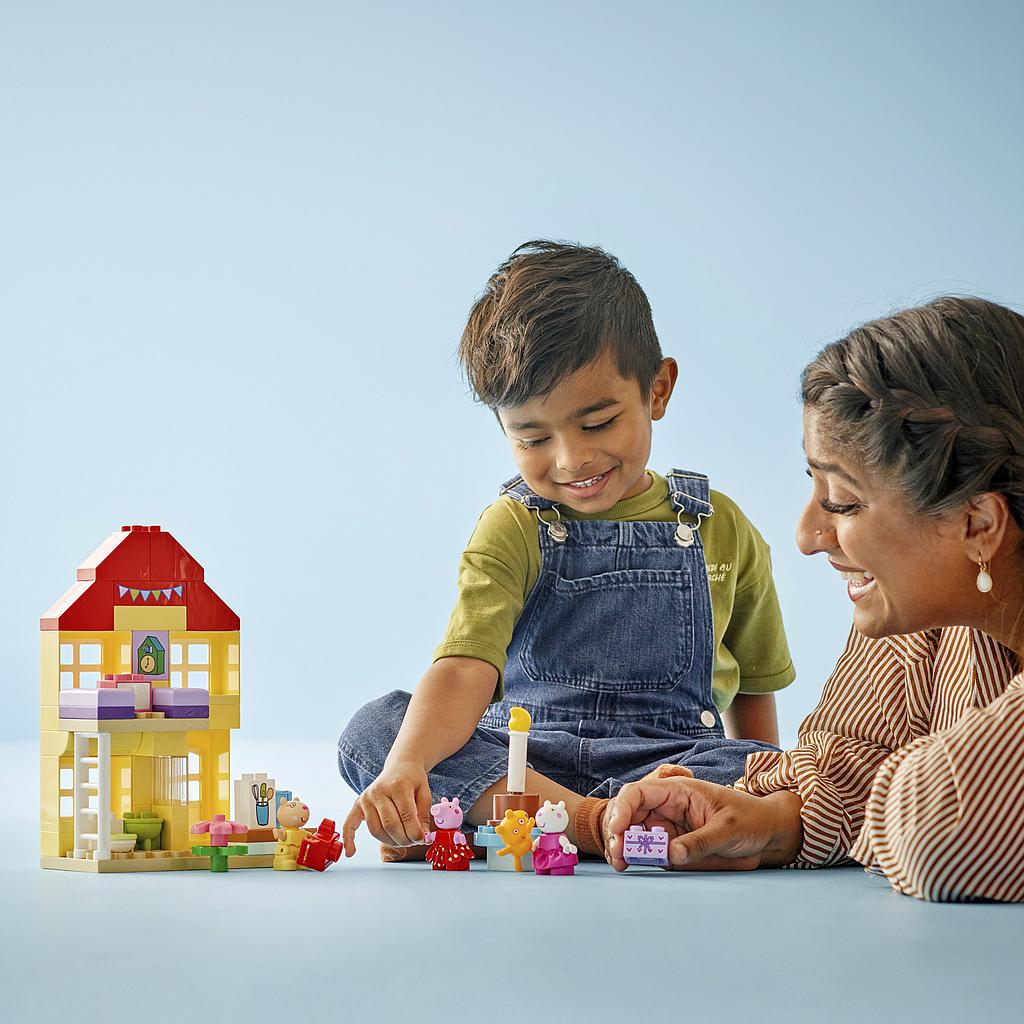 lego_duplo_põrsas_peppa_sünnipäevamaja_10433L_1