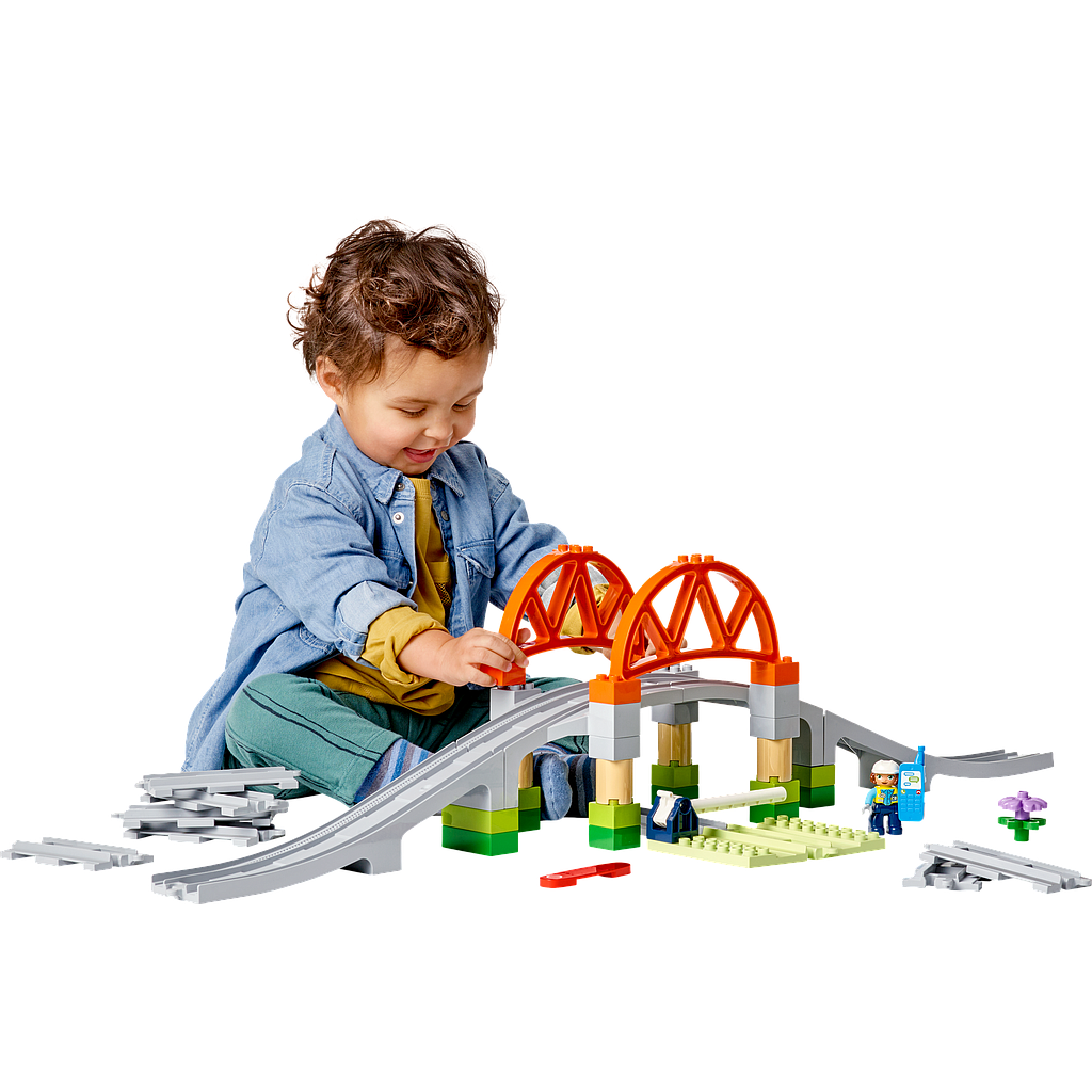 lego_duplo_rongisilla_ja_-rööbaste_laienduskomplekt_10426L_3