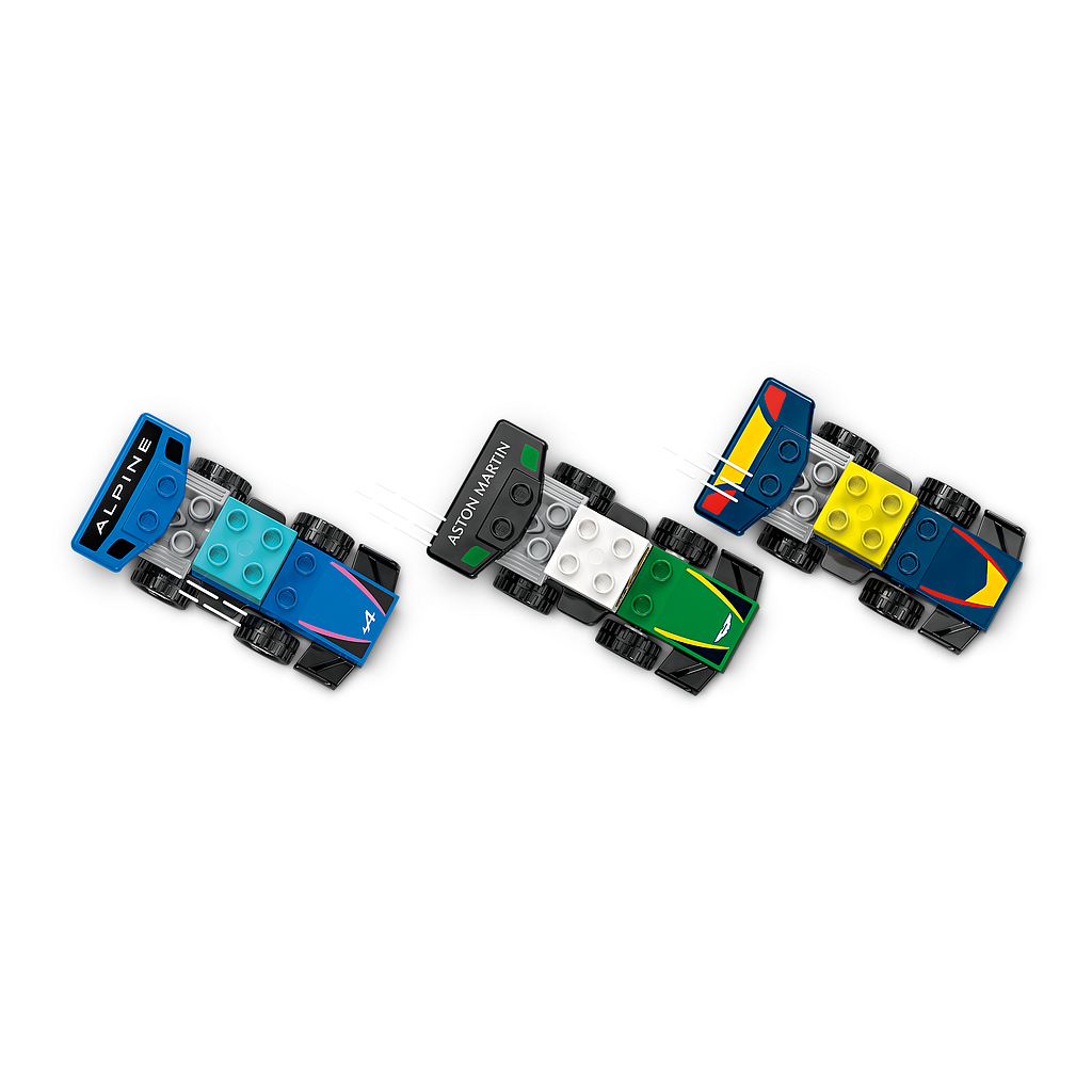 lego_duplo_f1_meeskonna_võidusõiduautod_ja_sõitjad_10445L_5