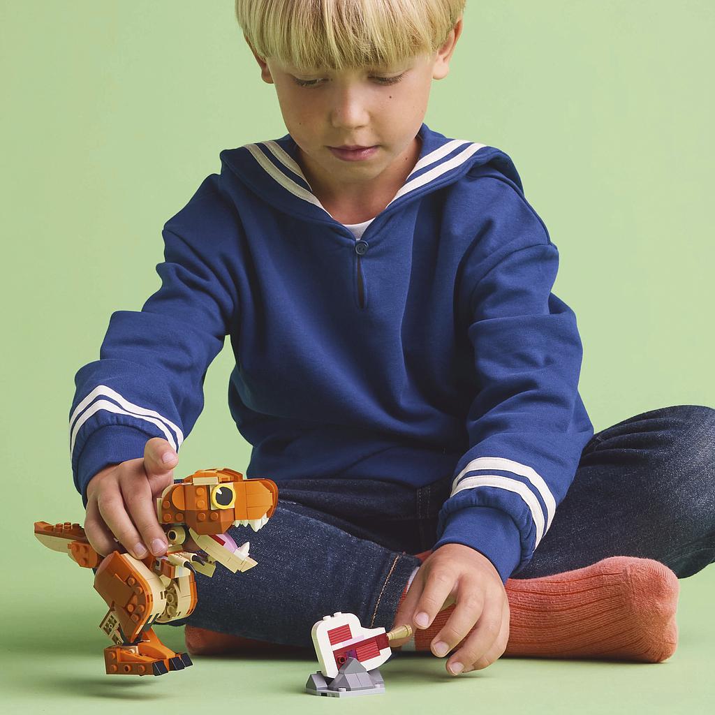 lego_jurassic_world_little_eatie:_t.rex_76967L_2