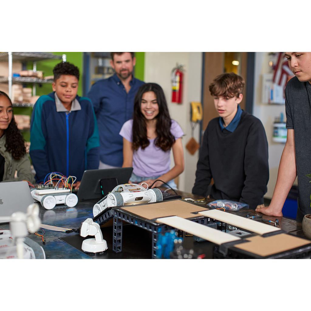 sphero_rvr+_robot_940-0601W_7
