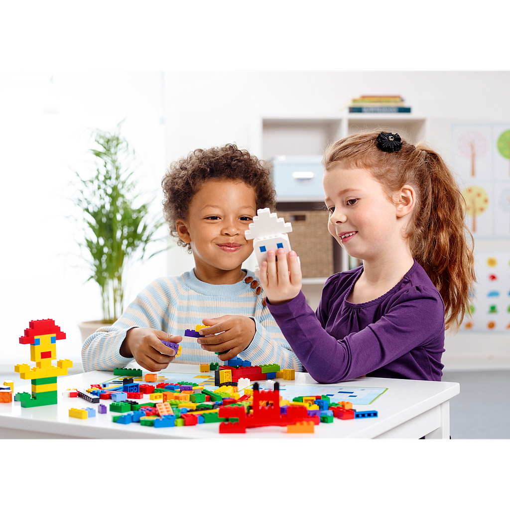 lego_education_loominguline_klotsikomplekt_45020L_2