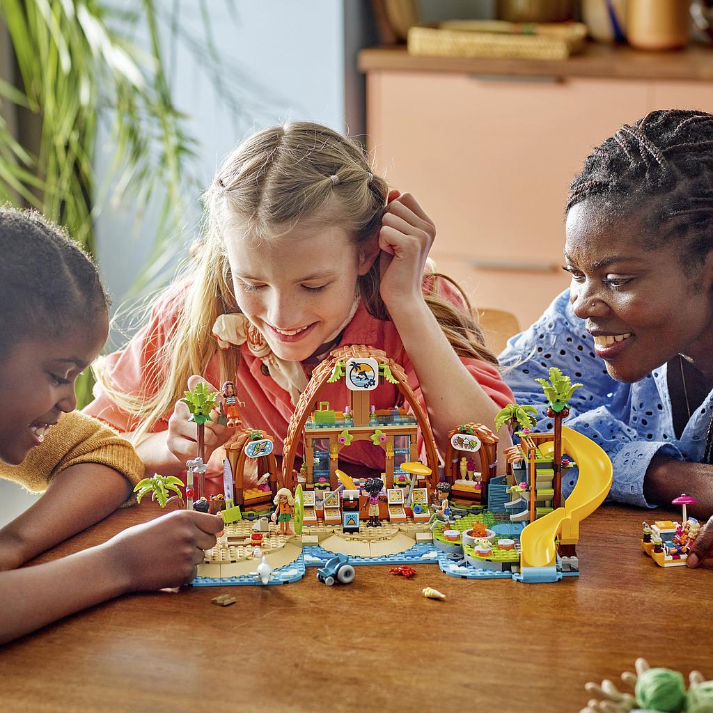 lego_friends_perepuhkuse_rannakuurort
_42673L_1