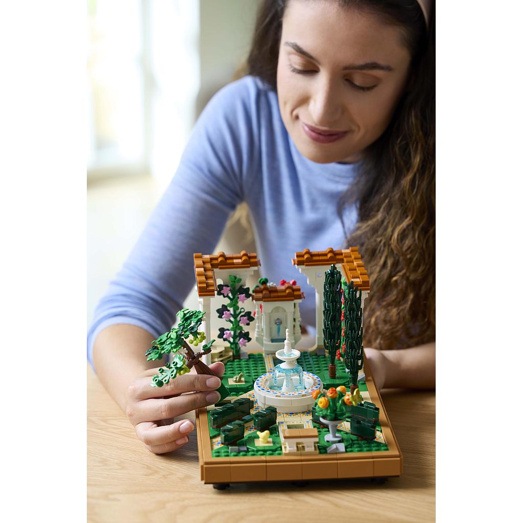 lego_icons_purskkaevude_aed_10359L_4