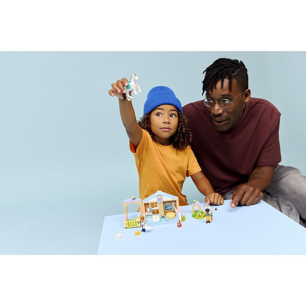lego_friends_loomakliinik_42696L_8