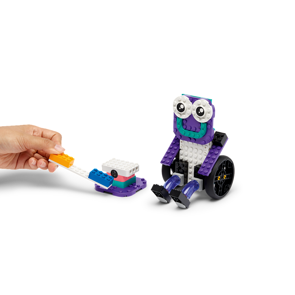 lego_education_computer_science_&amp;_ai_komplekt:_8+_45521L_5