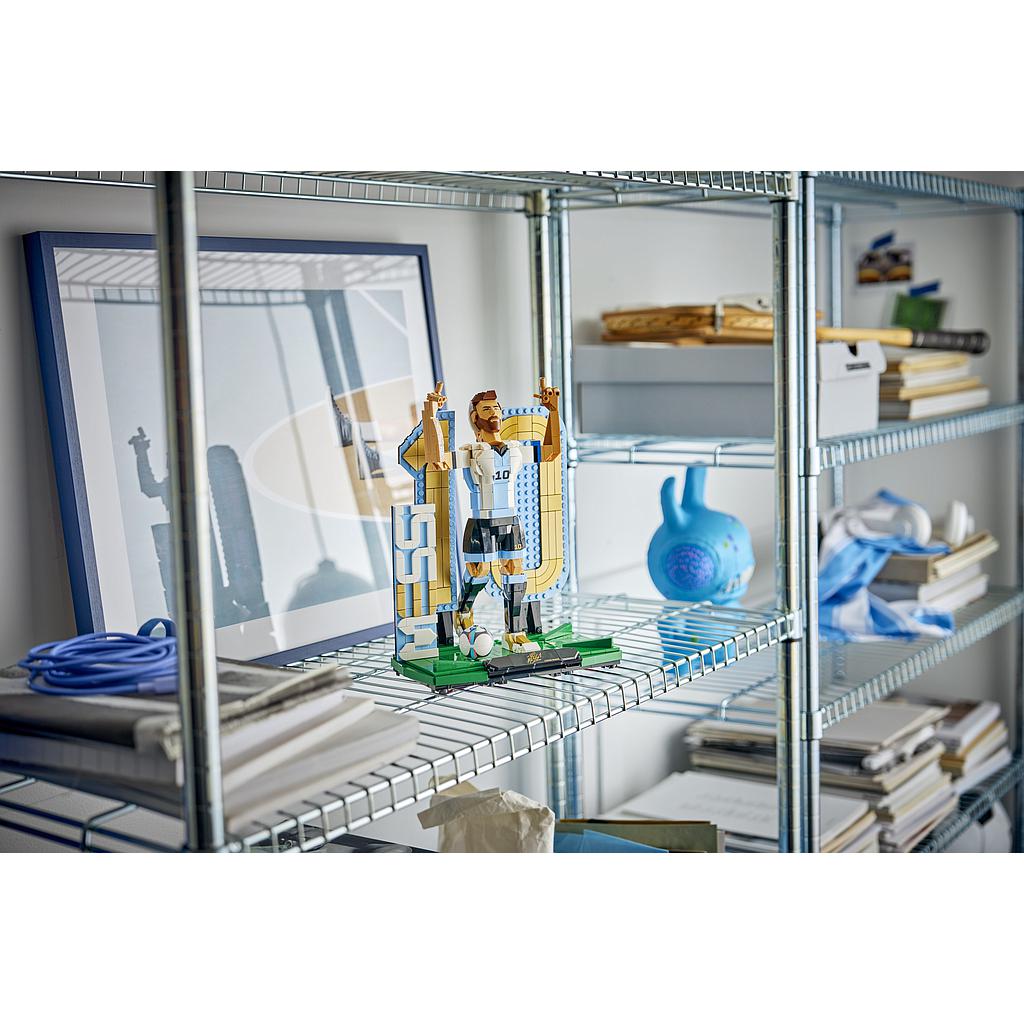 lego_editions_sports_lionel_messi_–_jalgpallilegend_43015L_5