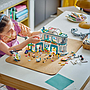 lego_friends_heartlake’i_linna_haigla_42621L_5