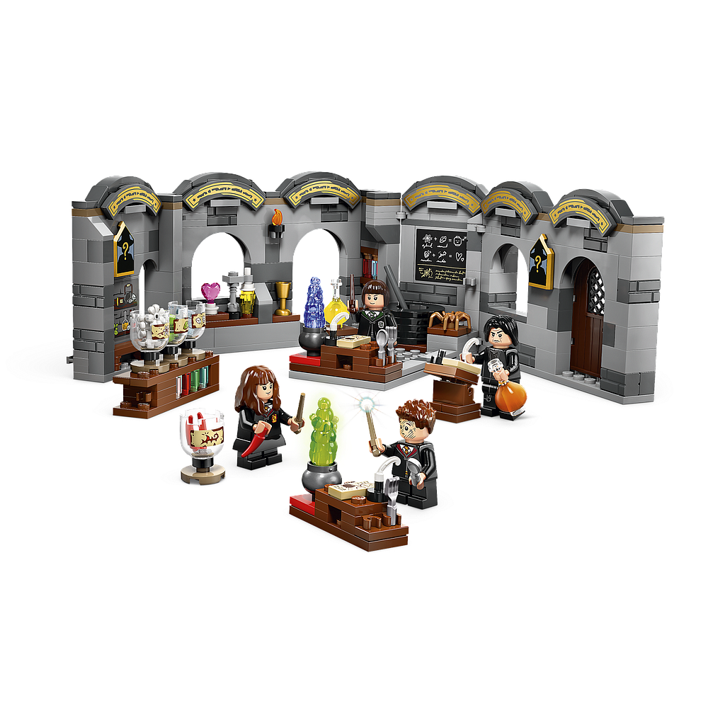 LEGO Harry Potter Hogwarts Castle Potions Class Insplay